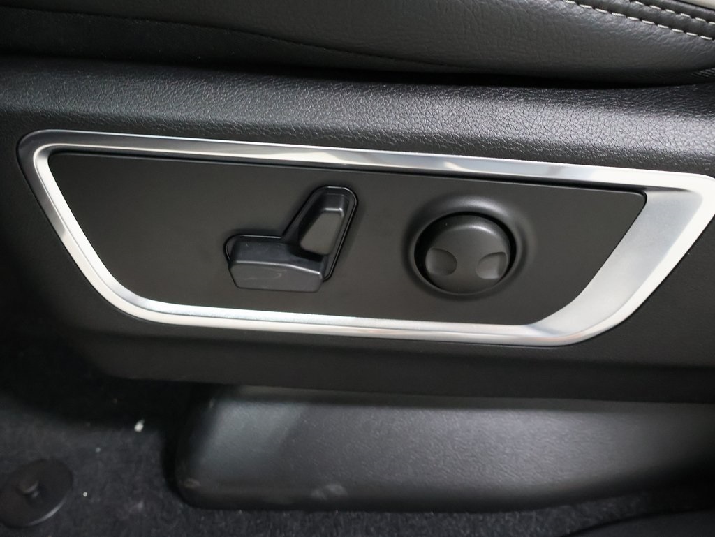 new 2025 Ram 1500 car, priced at $65,079