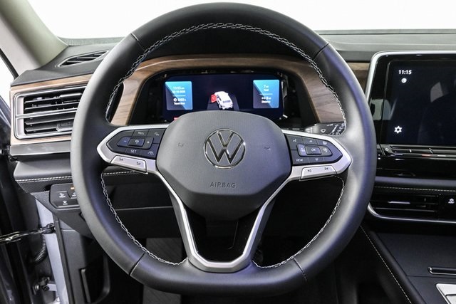 new 2025 Volkswagen Atlas car, priced at $38,552