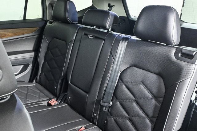 new 2025 Volkswagen Atlas car, priced at $38,552