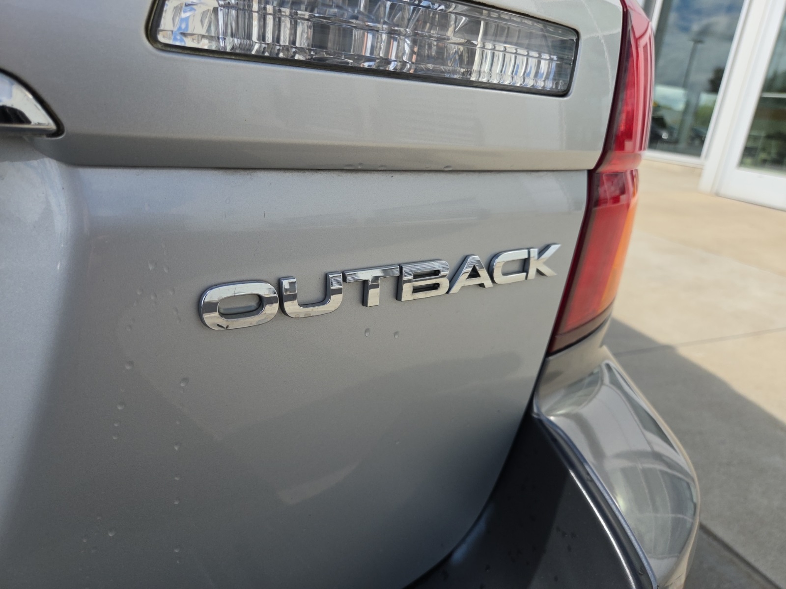 used 2006 Subaru Outback car, priced at $5,548