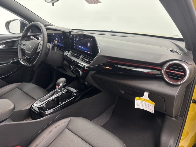 new 2025 Chevrolet Trax car, priced at $25,690