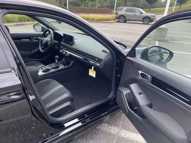 new 2026 Honda Civic Hybrid car, priced at $29,270