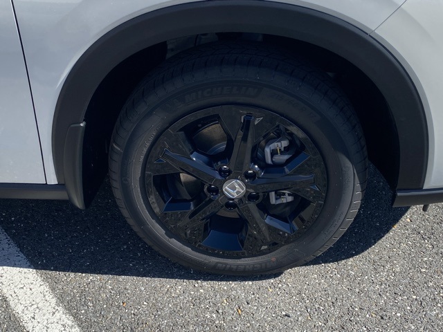 new 2026 Honda HR-V car, priced at $28,604