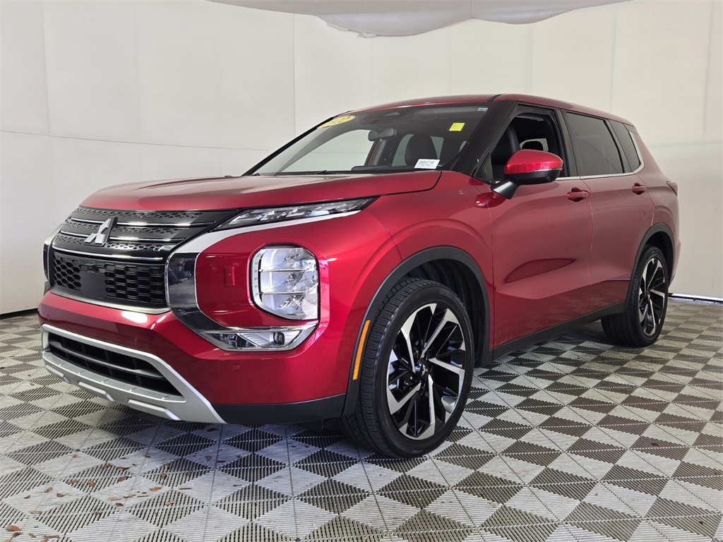 used 2022 Mitsubishi Outlander car, priced at $19,488
