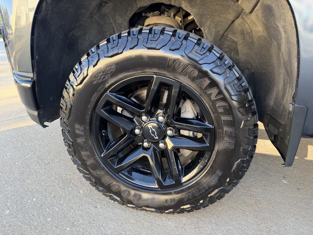 used 2022 Chevrolet Silverado 1500 LTD car, priced at $35,903