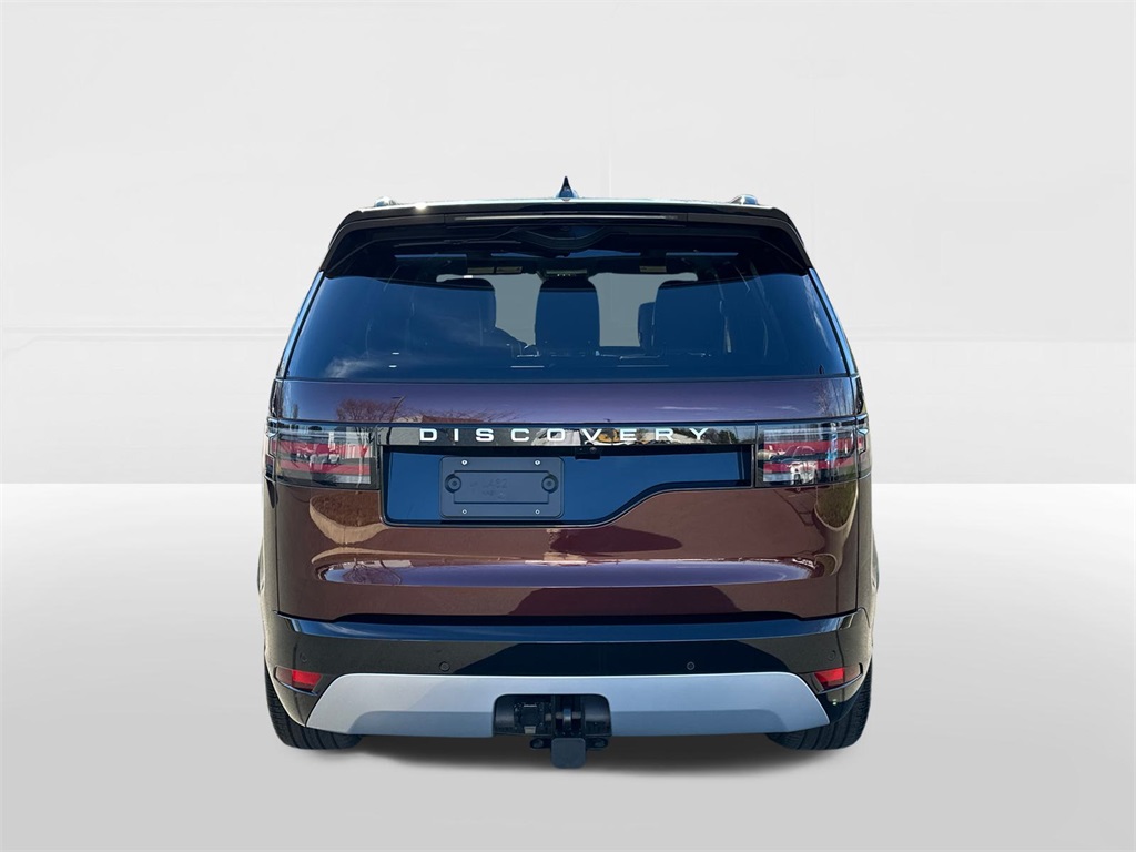 new 2026 Land Rover Discovery car, priced at $81,290