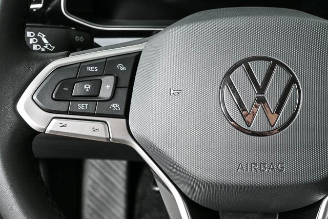 new 2025 Volkswagen Jetta car, priced at $27,571