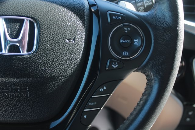 used 2018 Honda Pilot car, priced at $21,677