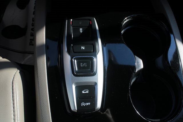 used 2018 Honda Pilot car, priced at $21,677