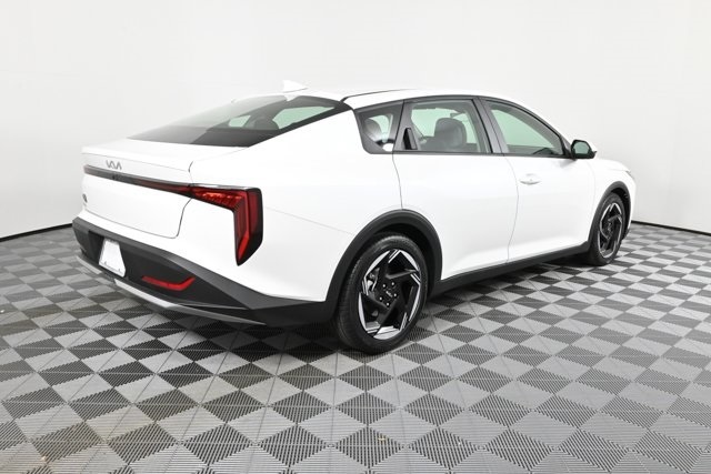 new 2025 Kia K4 car, priced at $26,013