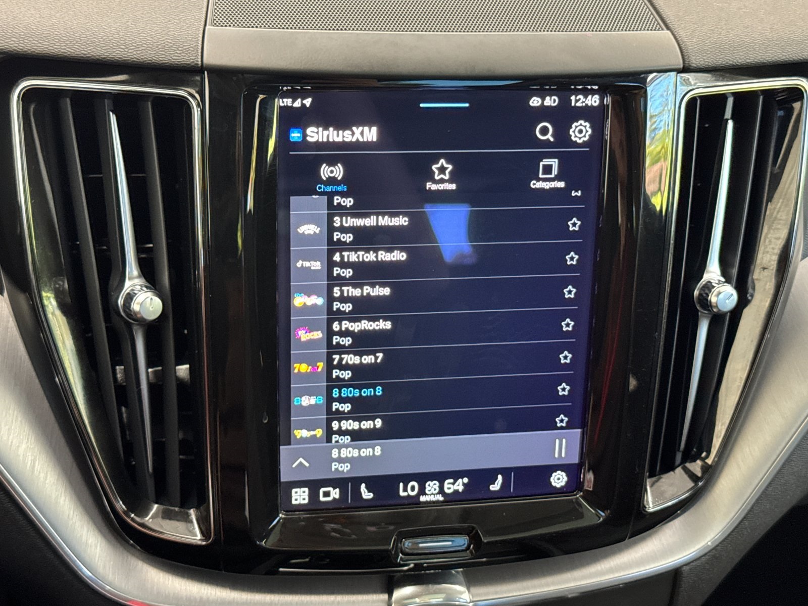 used 2022 Volvo XC60 Recharge Plug-In Hybrid car, priced at $34,498