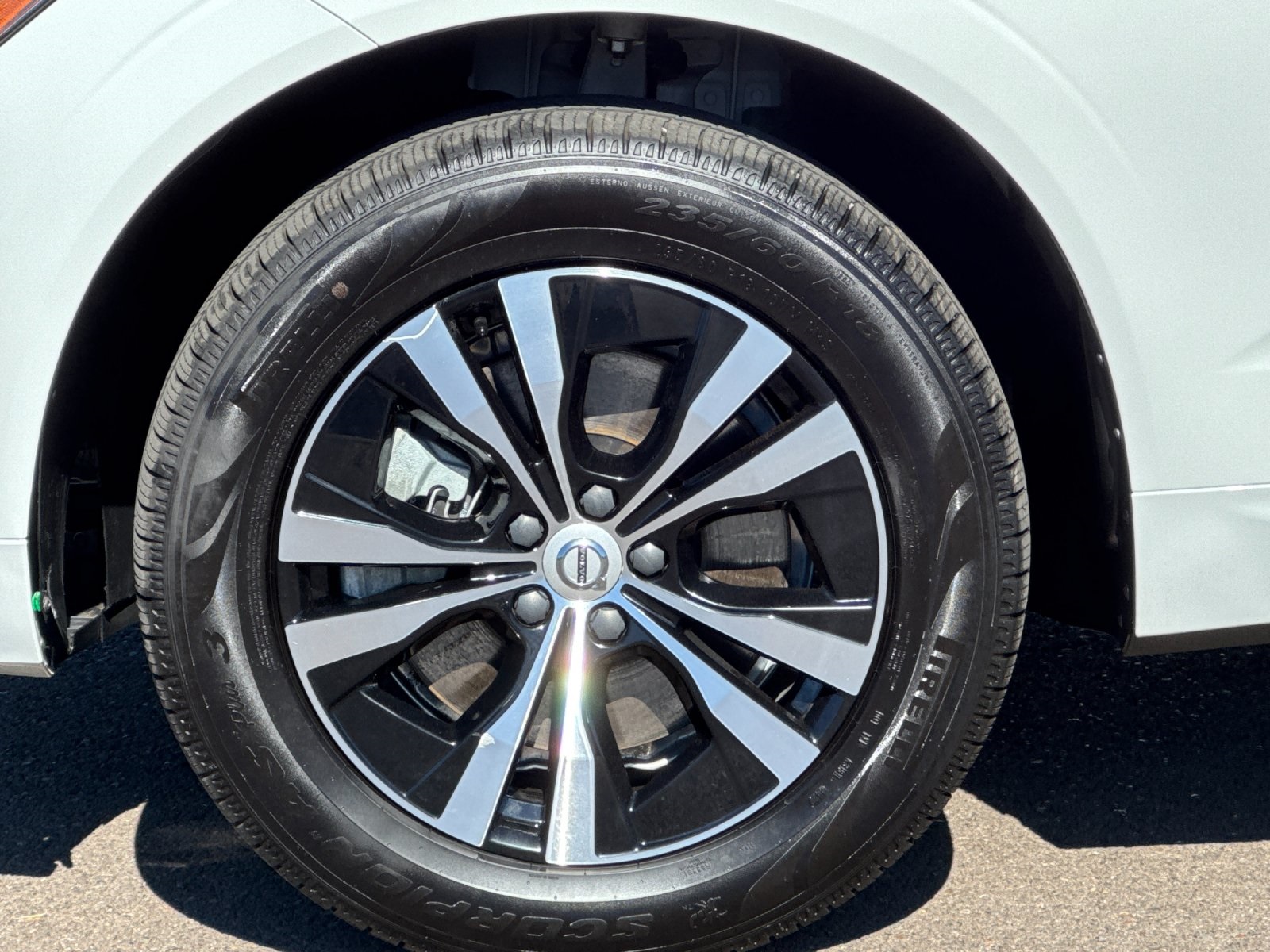 used 2022 Volvo XC60 Recharge Plug-In Hybrid car, priced at $34,498