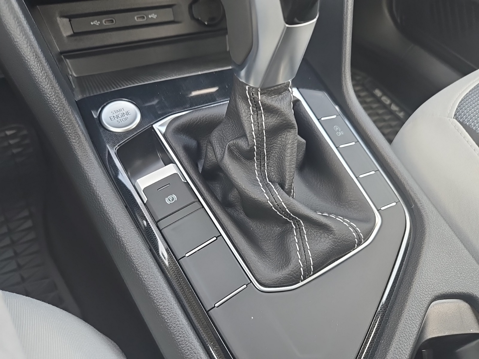 new 2025 Volkswagen Taos car, priced at $25,659