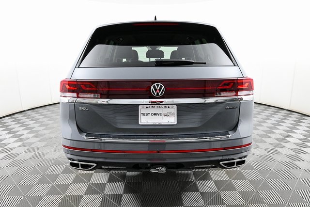 new 2025 Volkswagen Atlas car, priced at $55,648