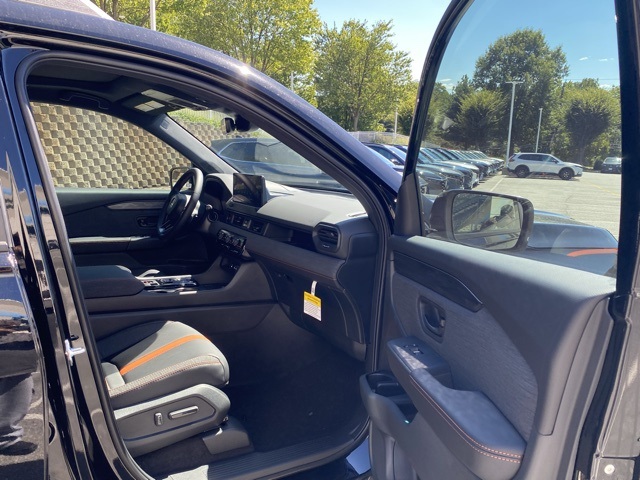 new 2026 Honda Passport car, priced at $47,098