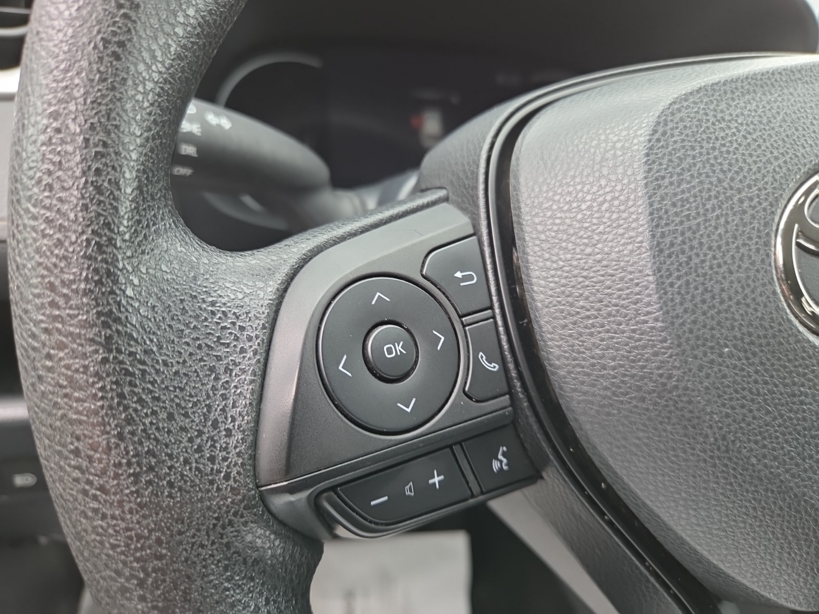 used 2023 Toyota RAV4 car, priced at $22,148