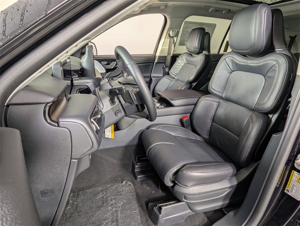 new 2025 Lincoln Aviator car, priced at $74,846