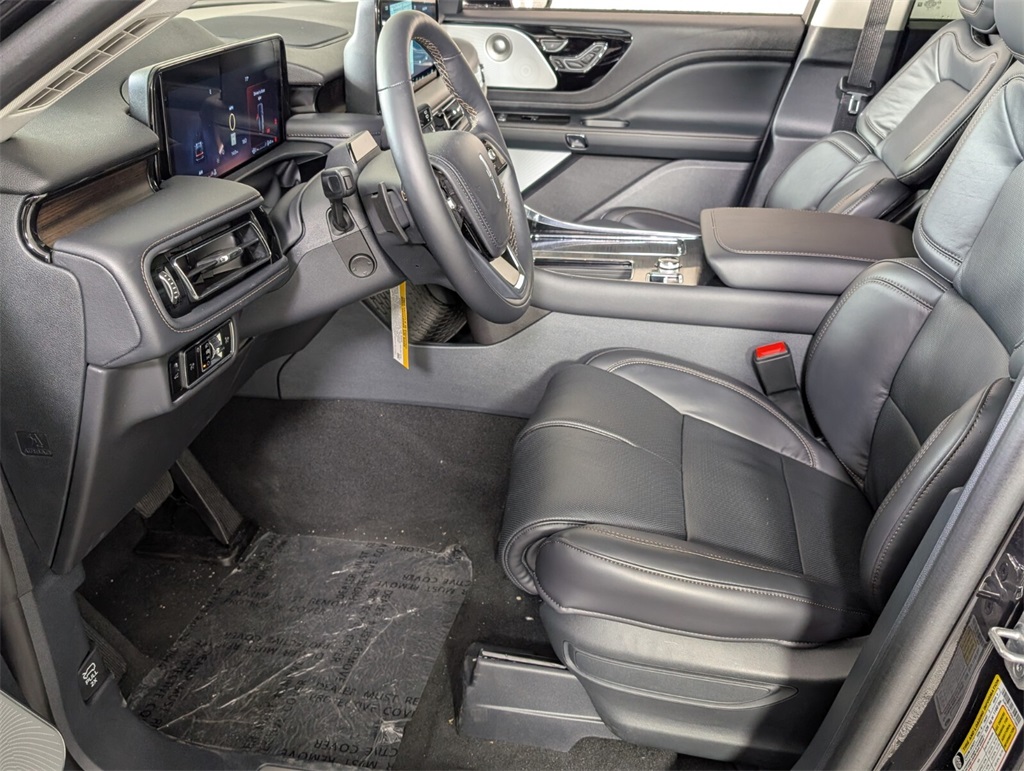 new 2025 Lincoln Aviator car, priced at $74,846