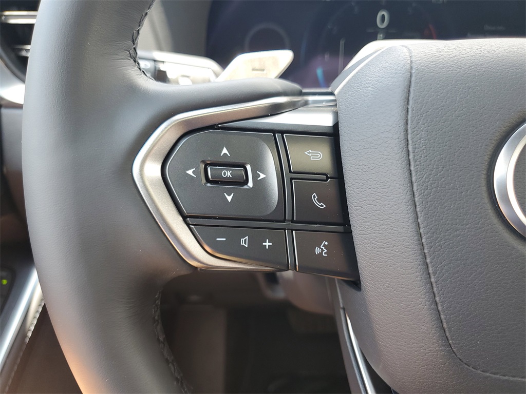 used 2025 Lexus GX car, priced at $94,998