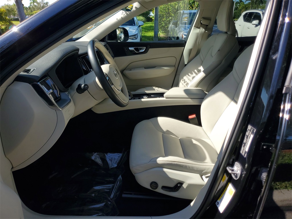 used 2023 Volvo XC60 car, priced at $30,995