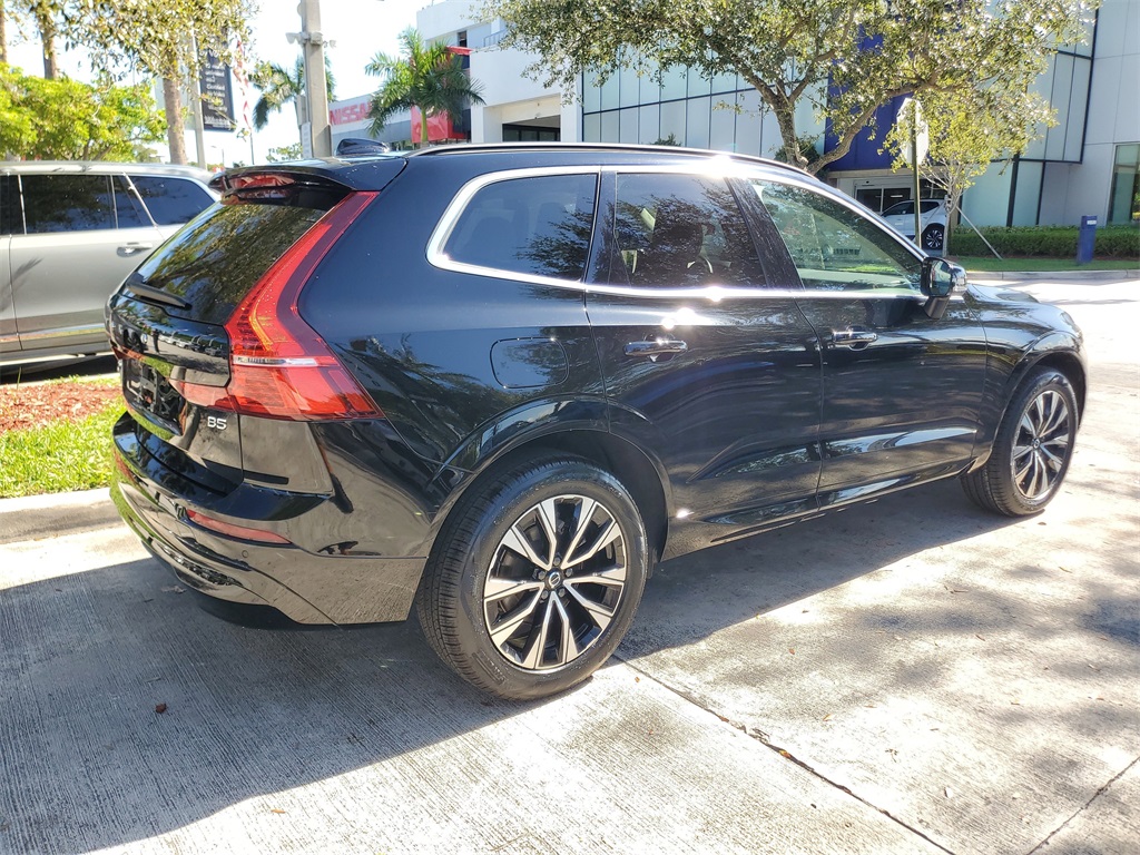 used 2023 Volvo XC60 car, priced at $30,995