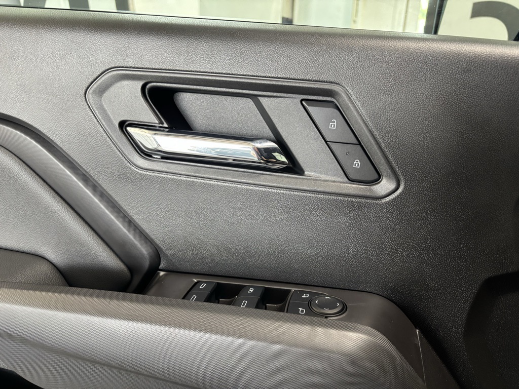new 2025 Chevrolet Colorado car, priced at $39,924