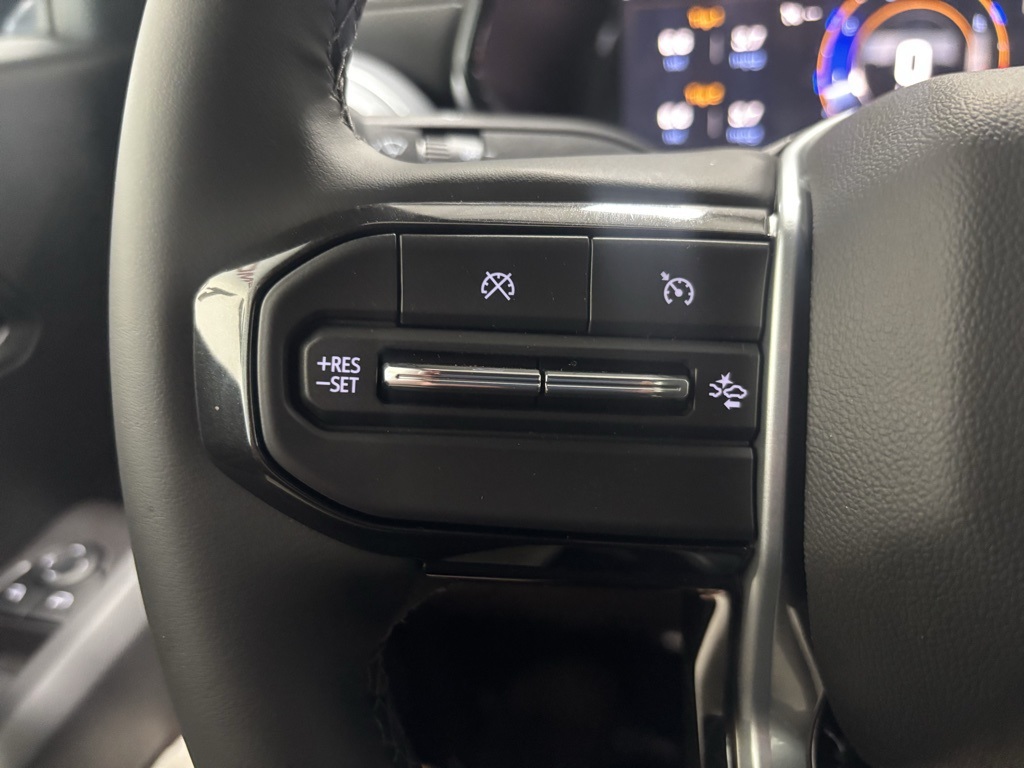 new 2025 Chevrolet Colorado car, priced at $39,924