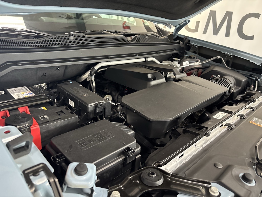 new 2025 Chevrolet Colorado car, priced at $39,924