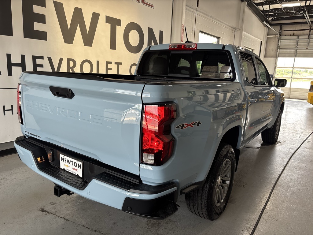 new 2025 Chevrolet Colorado car, priced at $39,924
