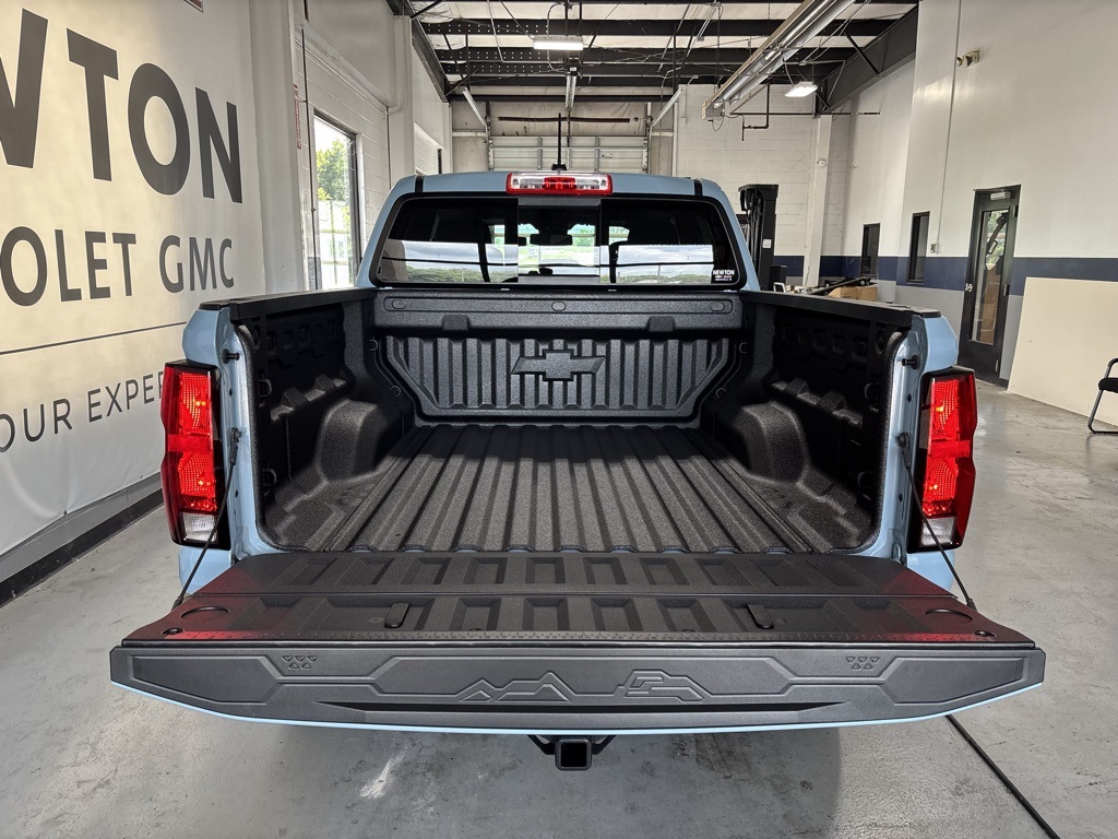 new 2025 Chevrolet Colorado car, priced at $39,924