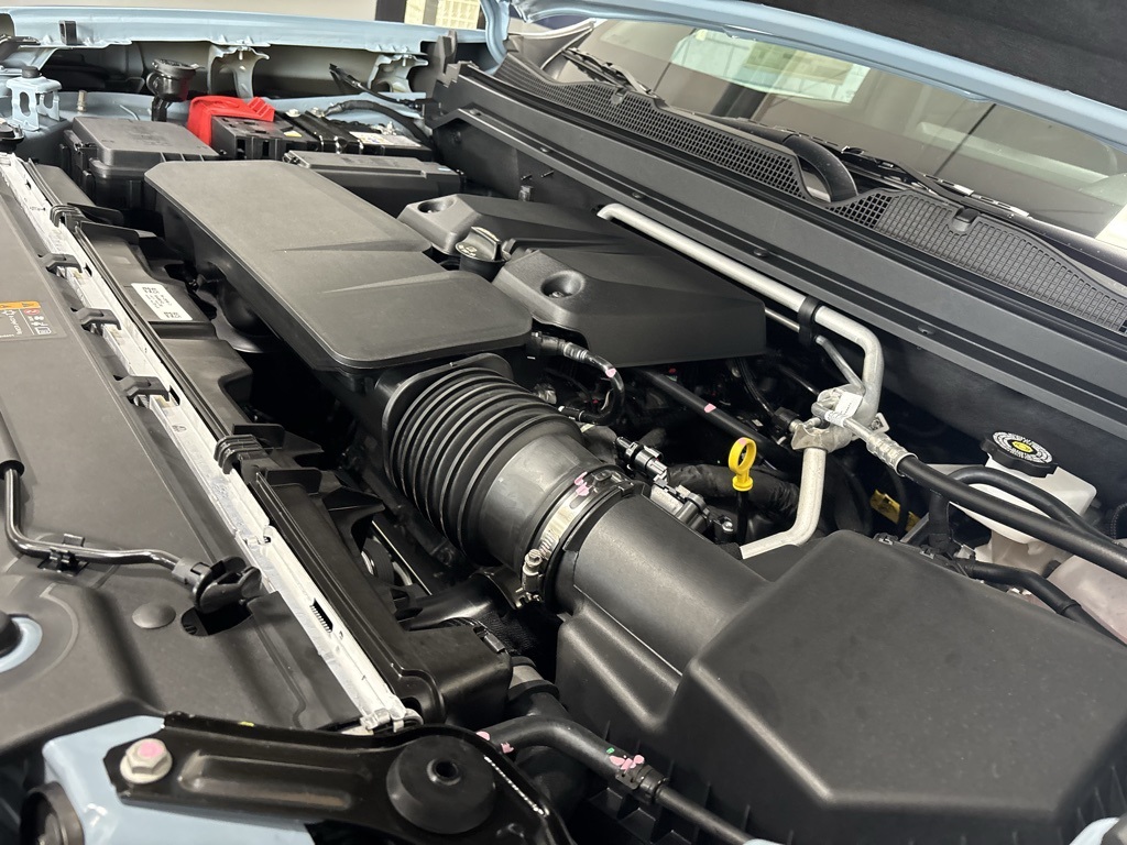 new 2025 Chevrolet Colorado car, priced at $39,924