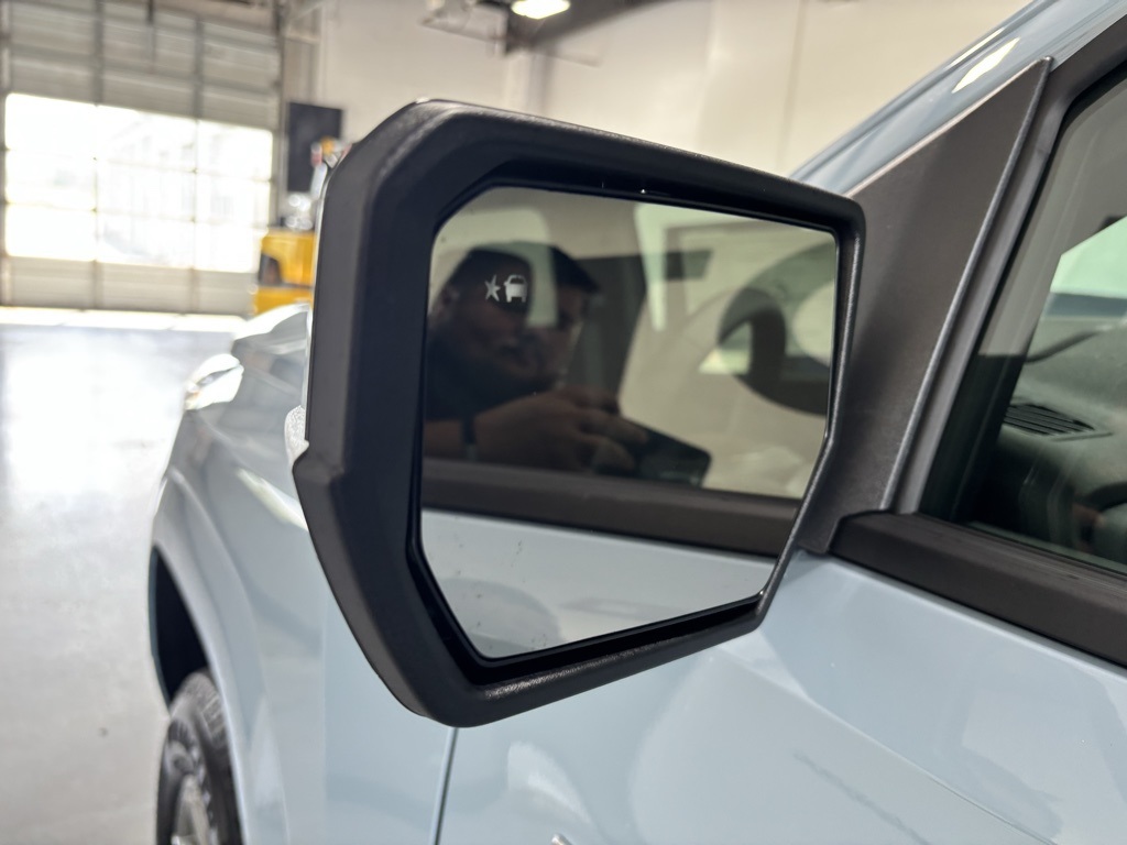 new 2025 Chevrolet Colorado car, priced at $39,924