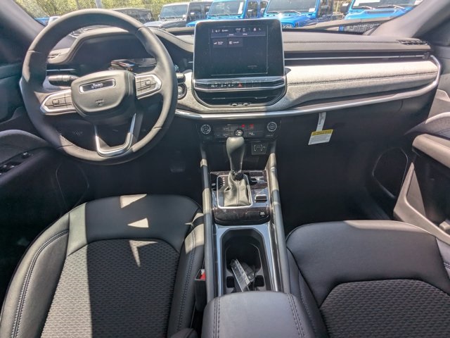new 2025 Jeep Compass car, priced at $21,760