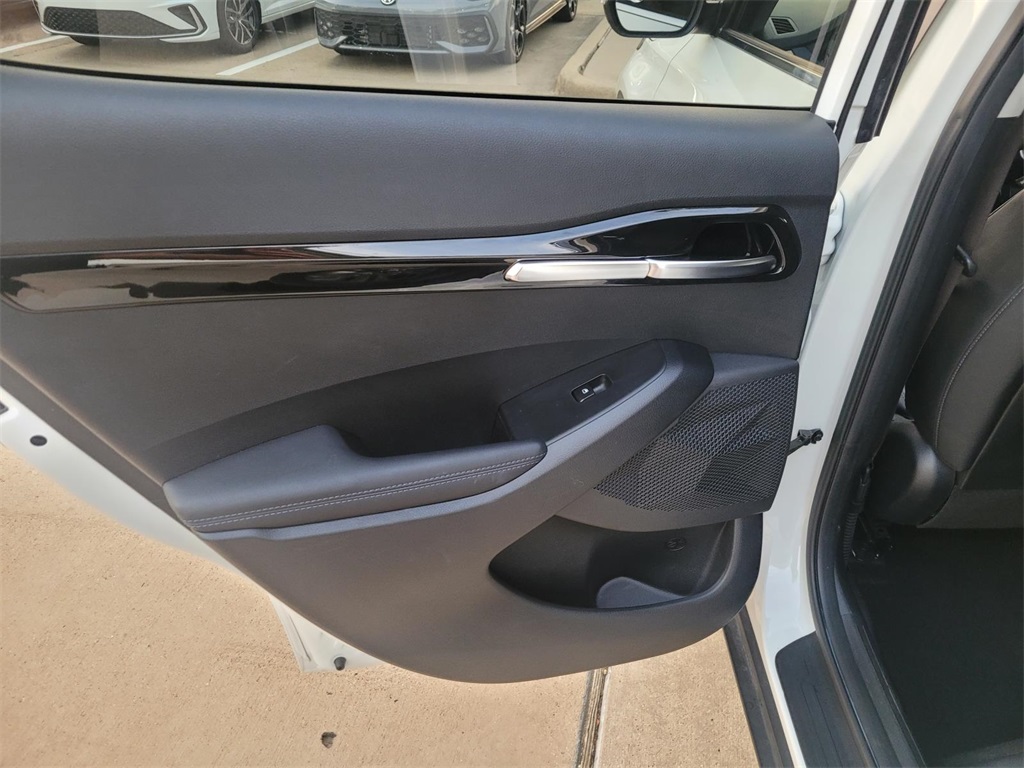 used 2022 Kia Seltos car, priced at $18,861