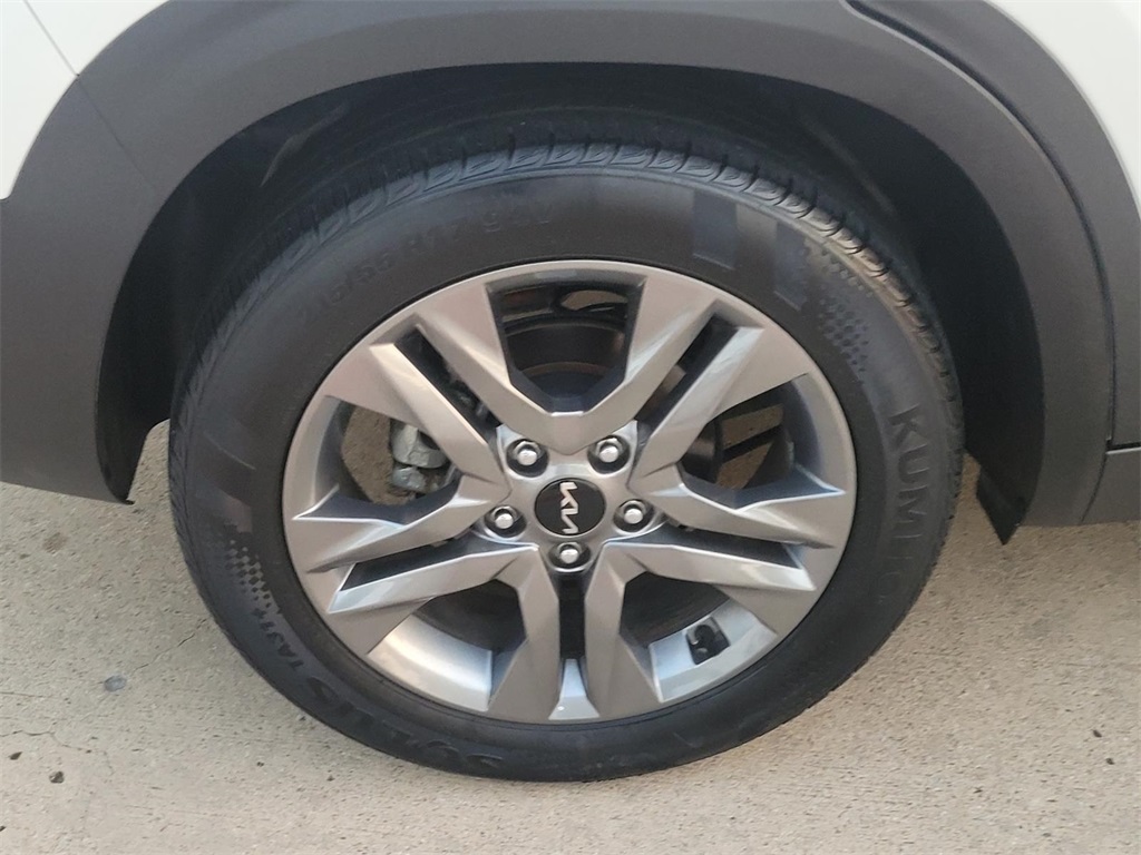 used 2022 Kia Seltos car, priced at $18,861