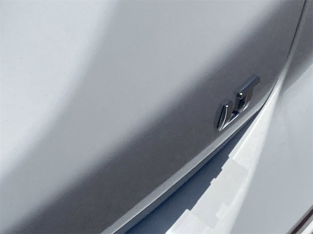 used 2019 Chevrolet Equinox car, priced at $15,991