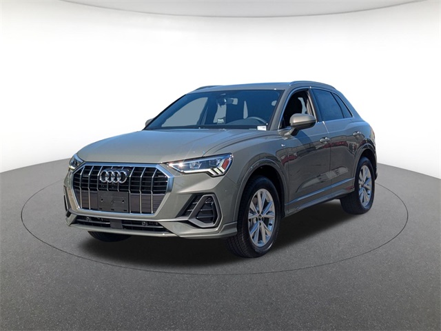 new 2025 Audi Q3 car, priced at $44,725