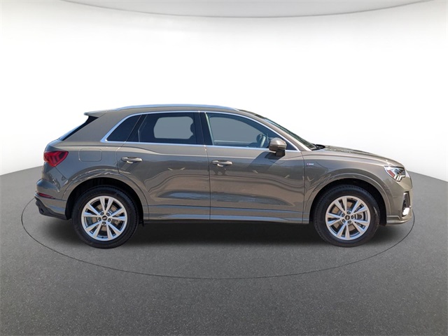 new 2025 Audi Q3 car, priced at $44,225