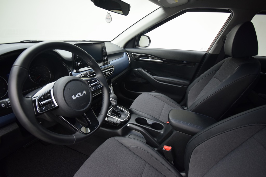 used 2023 Kia Seltos car, priced at $21,500