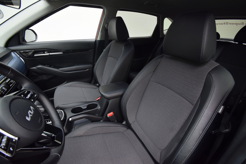 used 2023 Kia Seltos car, priced at $21,500