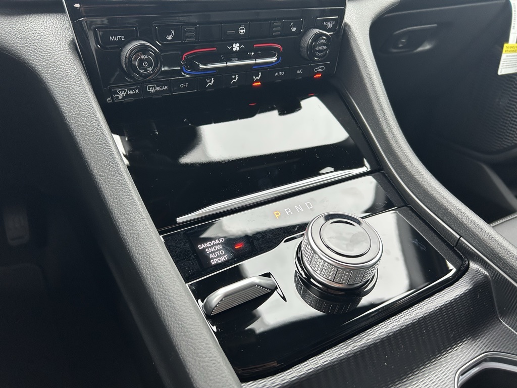 new 2025 Jeep Grand Cherokee L car, priced at $53,335