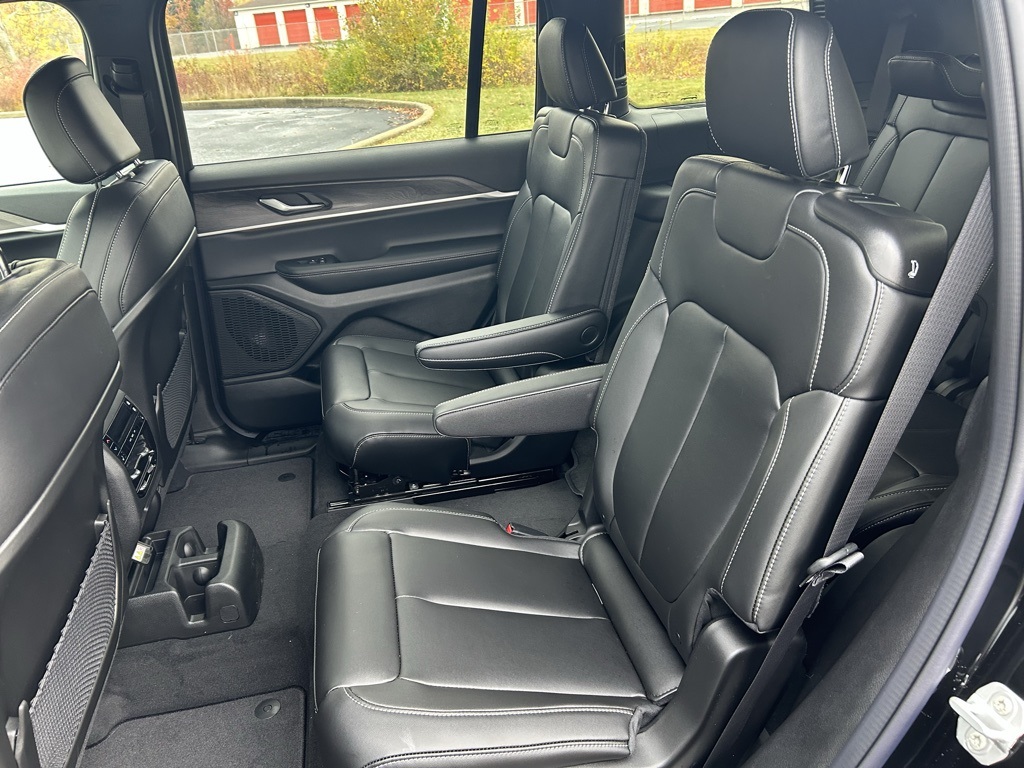 new 2025 Jeep Grand Cherokee L car, priced at $53,335