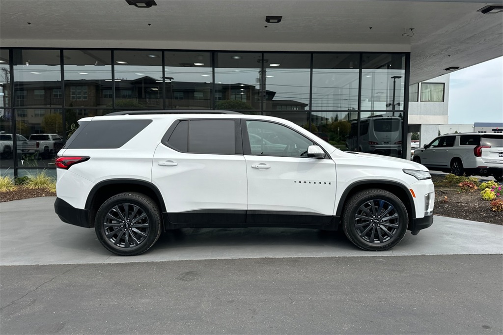 used 2022 Chevrolet Traverse car, priced at $39,947