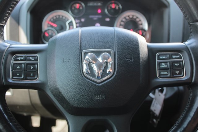 used 2019 Ram 1500 Classic car, priced at $23,000