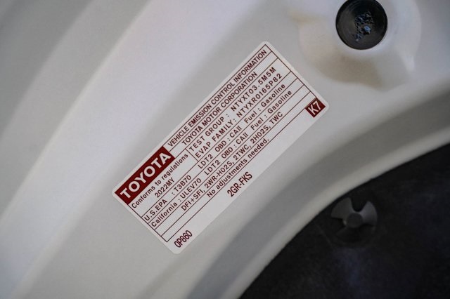 used 2022 Toyota Highlander car, priced at $29,797