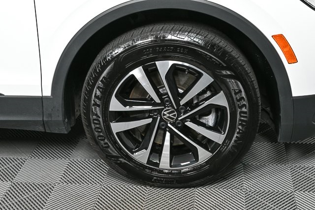 used 2024 Volkswagen Tiguan car, priced at $25,900