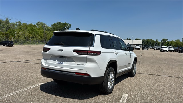 new 2025 Jeep Grand Cherokee L car, priced at $44,034