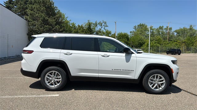 new 2025 Jeep Grand Cherokee L car, priced at $44,034