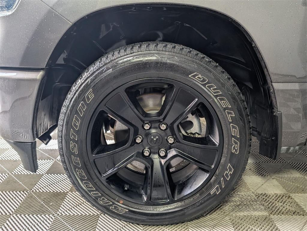 used 2022 Ram 1500 car, priced at $30,000