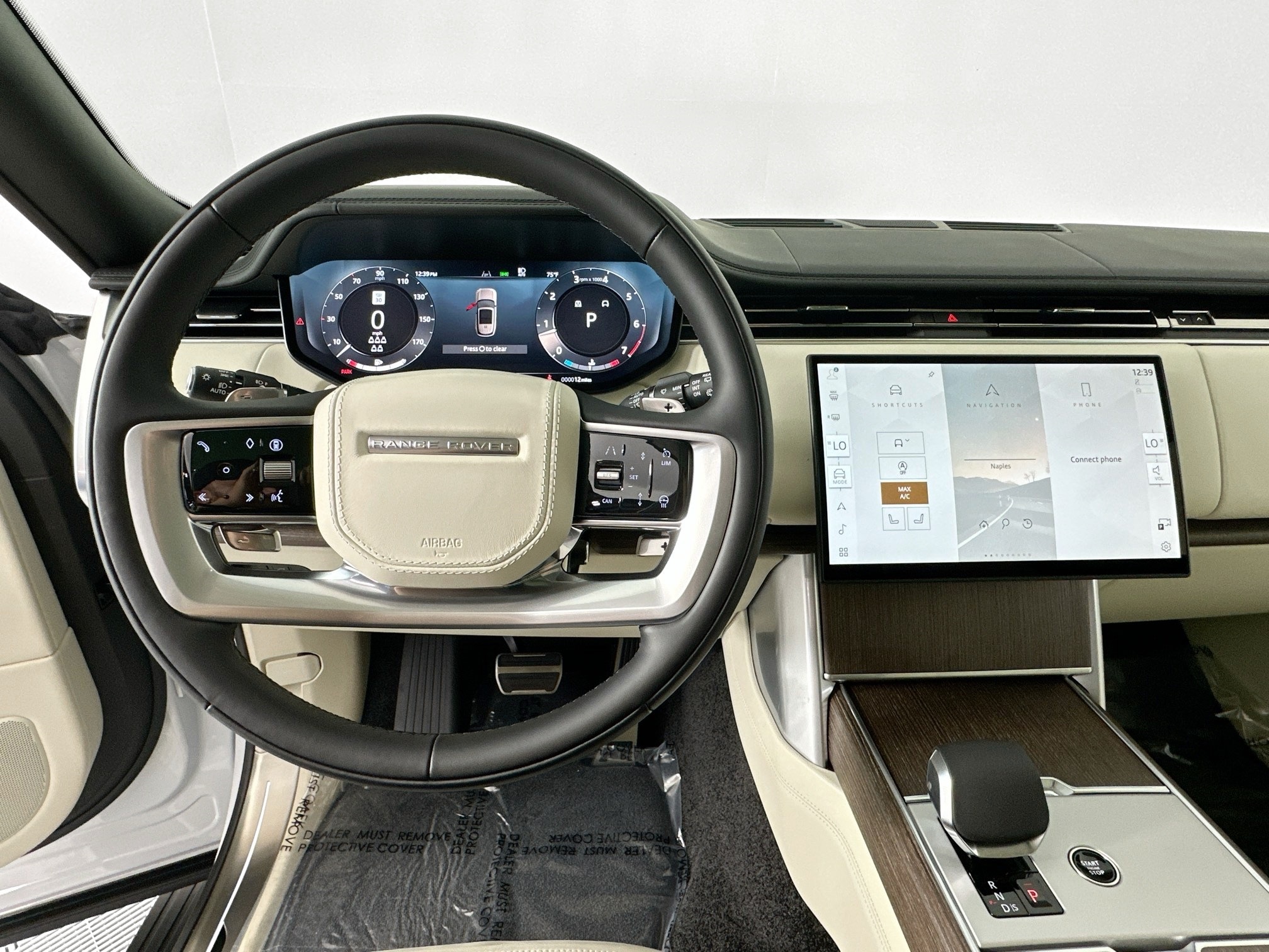 new 2025 Land Rover Range Rover car, priced at $133,915